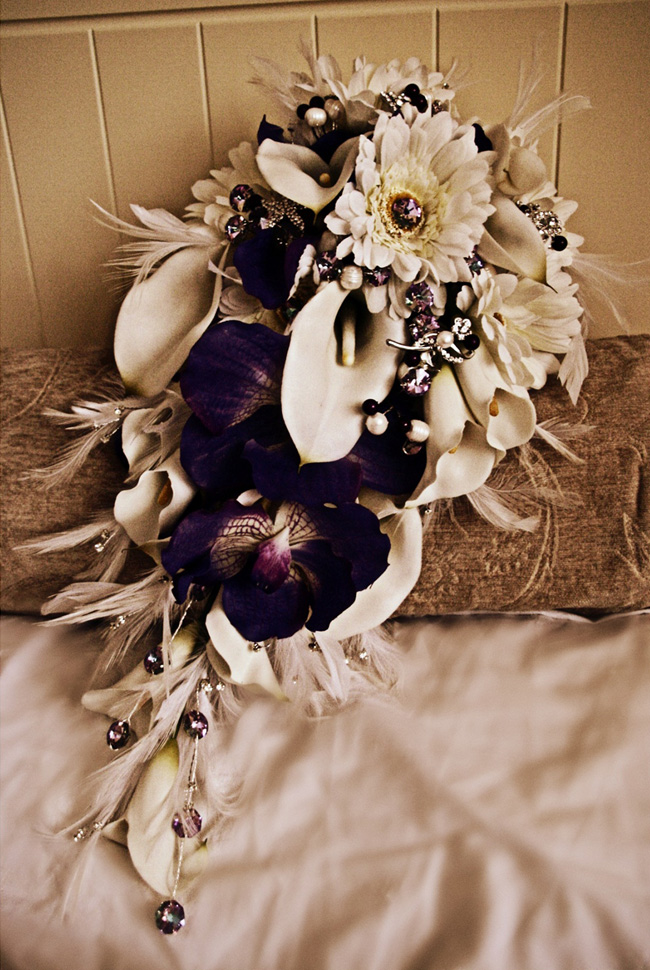 We make vintage brooch and crystal bouquets using the finest crystal and 